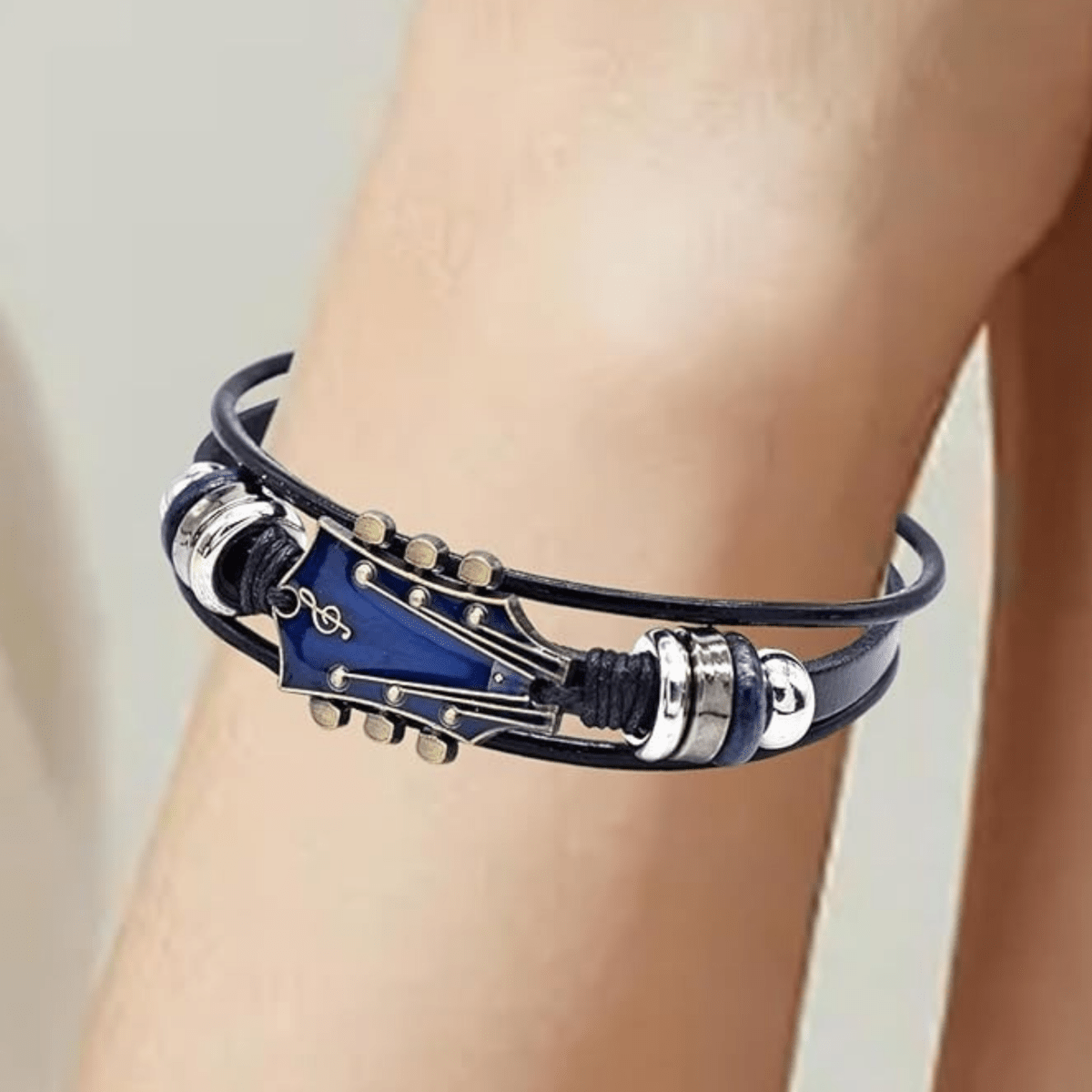 AXECHORD – Guitar Leather Bracelet with Vintage-Inspired Design 4