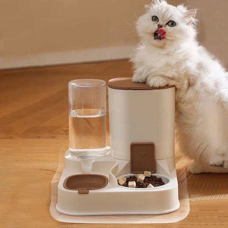 BRETZEE SMART FEEDER – Automatic pet food and water dispenser