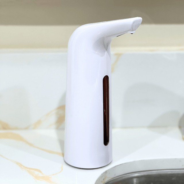 CLEANWAVE – Touchless Automatic Soap Dispenser for Hygienic Handwashing 1
