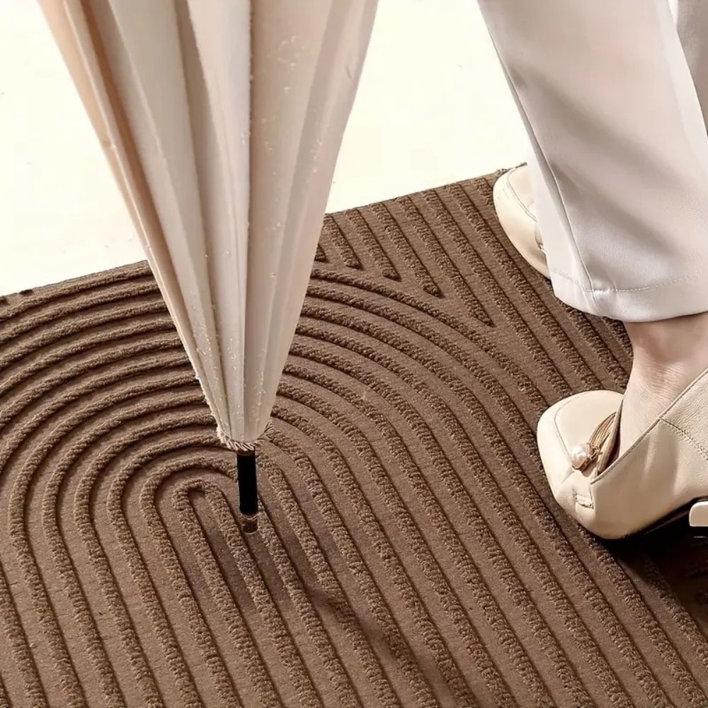 CURVIMAT – Absorbent Curved-Line Mat for Modern Entryways 8