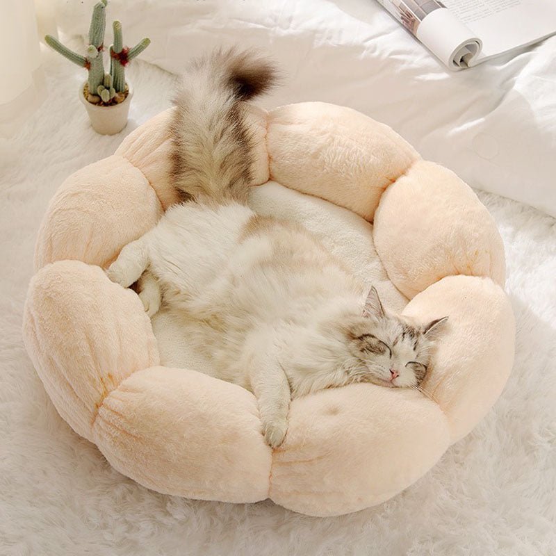 CozyCat Deep Sleep Flower Shape Cat Bed - Premium Rabbit Fleece Cat Bedding 8