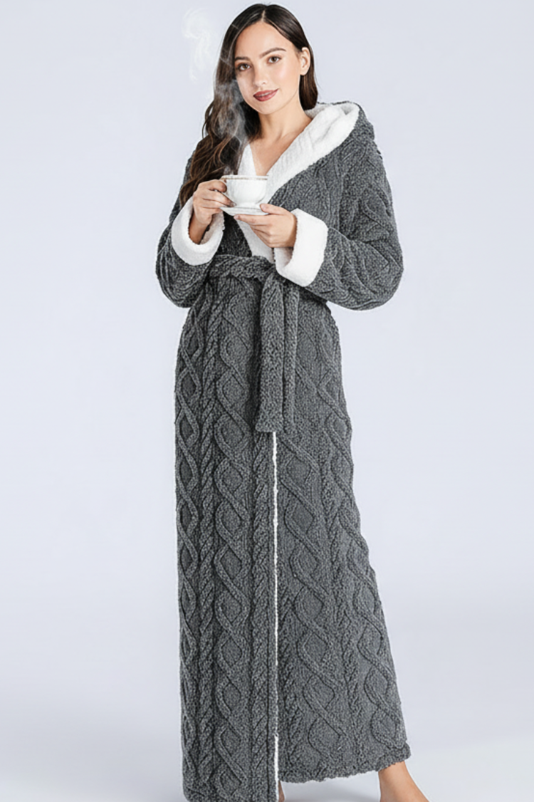 NESTARA – Cozy Comfort Ultra-Soft Hooded Flannel Bathrobe for Women