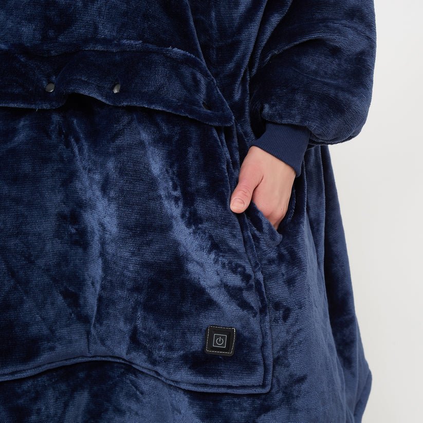EMBERWEAR – USB-Powered Heated Blanket Hoodie for Cozy Warmth 3
