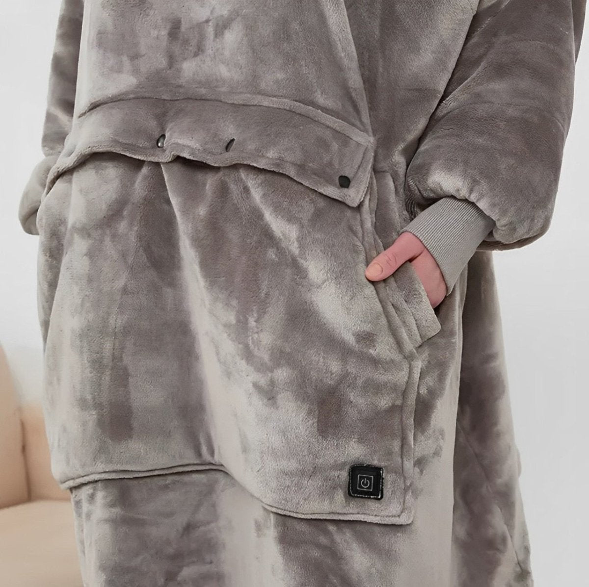 EMBERWEAR – USB-Powered Heated Blanket Hoodie for Cozy Warmth 7