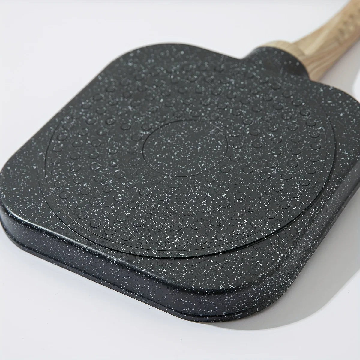 Eiermeister – 4-Cup Omelette Pan Made of Aluminum with Maifan Stone Coating