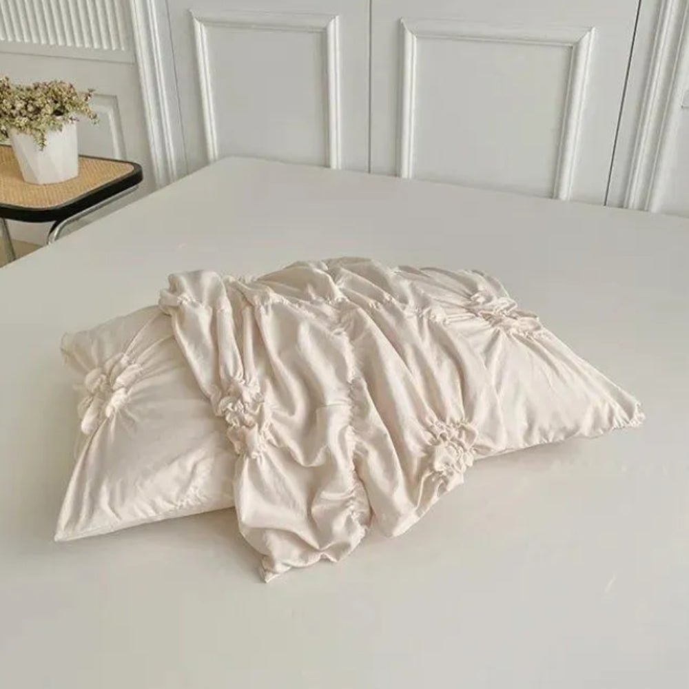 Elegant Ruffle Flower Duvet Cover Set - Soft Microfibre Bedding, Secure Fit 5