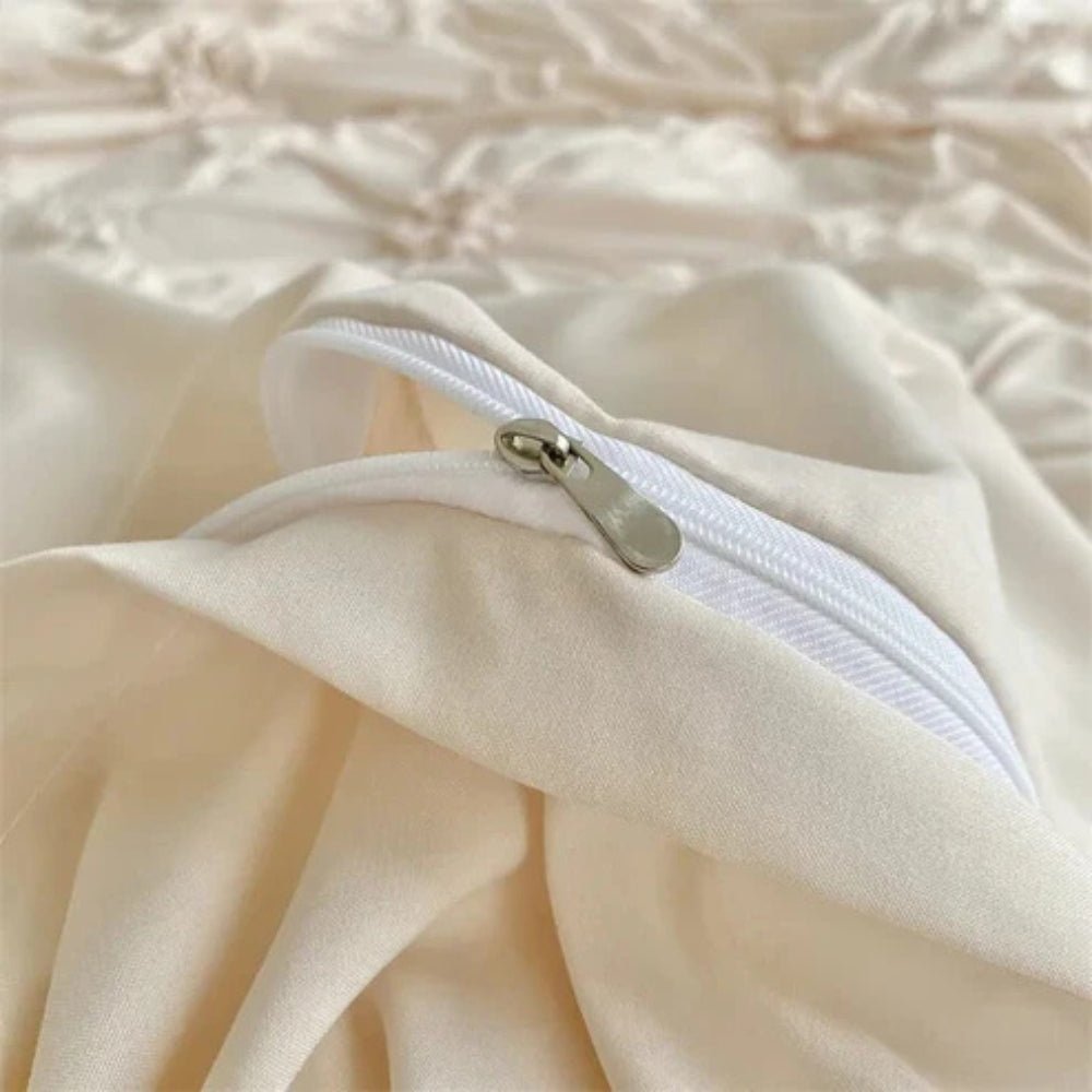 Elegant Ruffle Flower Duvet Cover Set - Soft Microfibre Bedding, Secure Fit 6