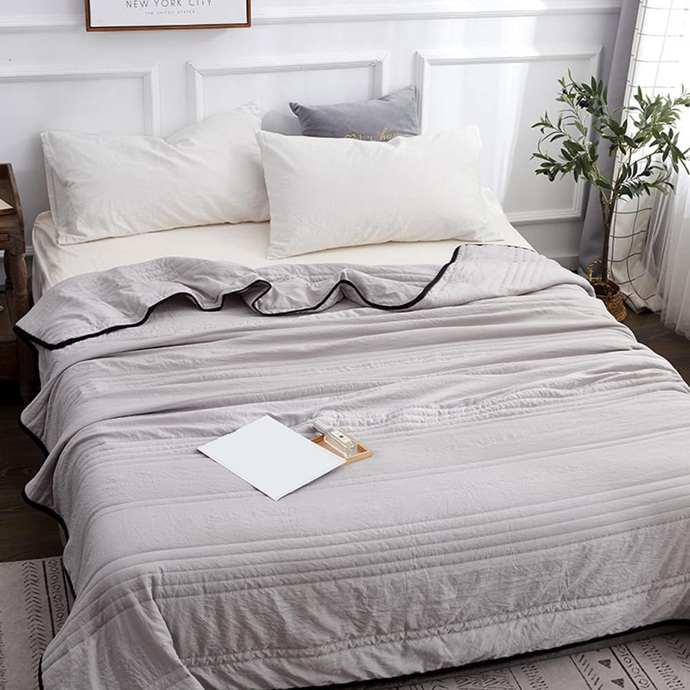 EverChill Ice Cooling Blanket - Instant Cooling Relief for Hot Sleepers 0