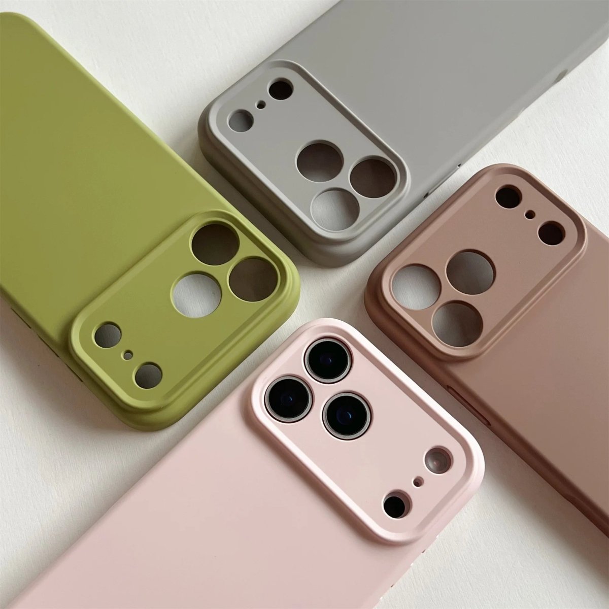 FLEXISHIELD – TPU Shockproof Silicone Case for iPhone 16 & 17 Series 4