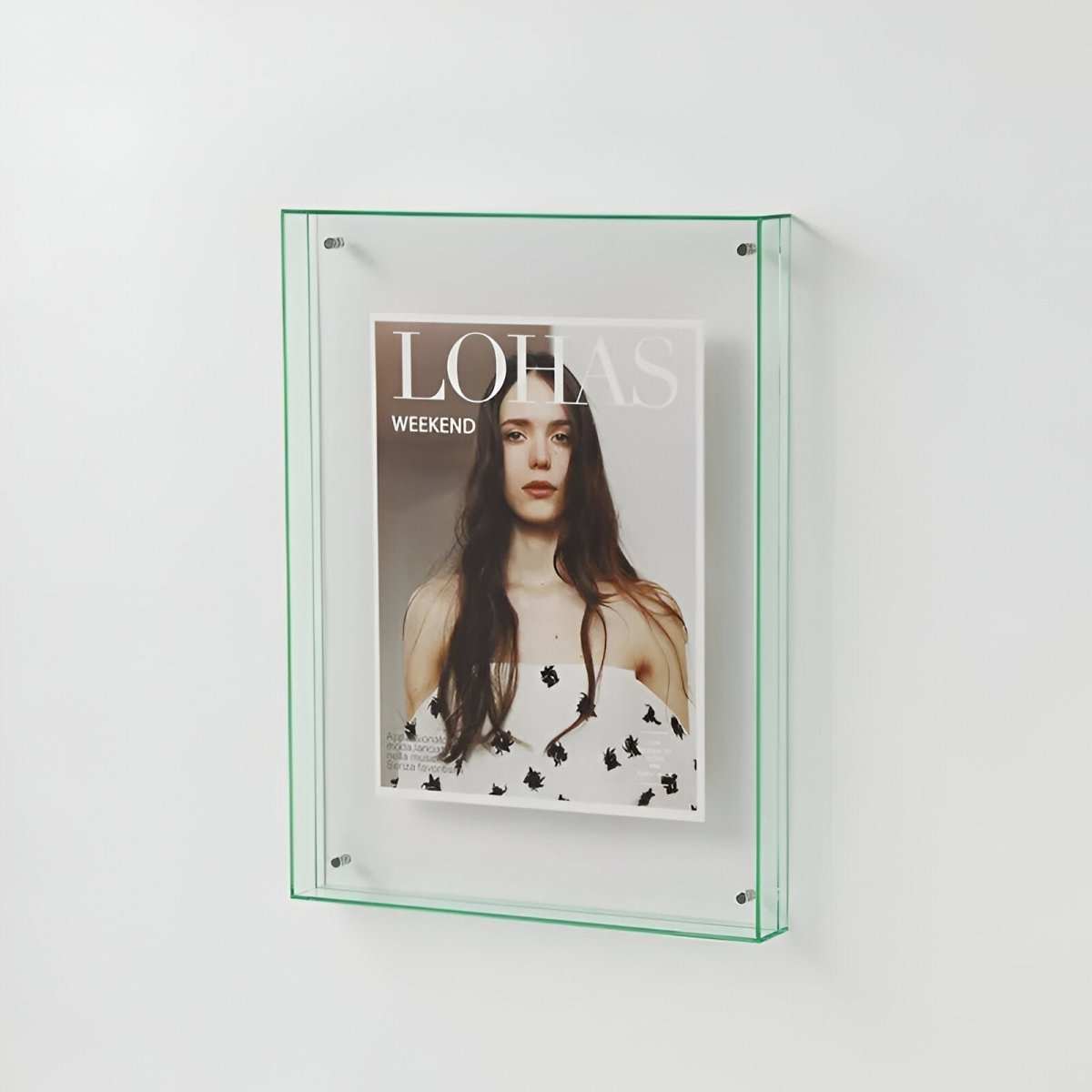AURAFRAME – Frameless Acrylic Picture Frame with Modern Minimalist Design