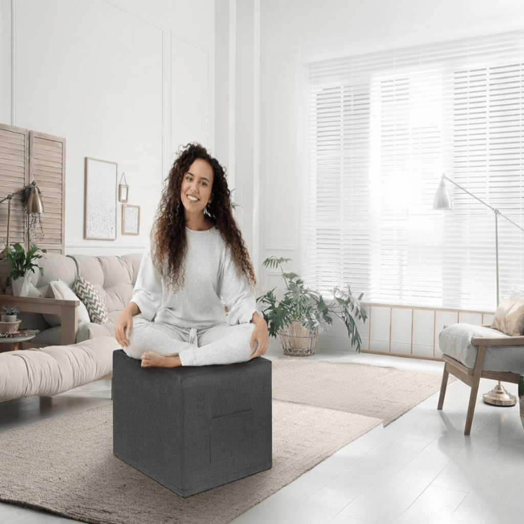 FOLD LOUNGER – Multi-Functional Space-Saving Design