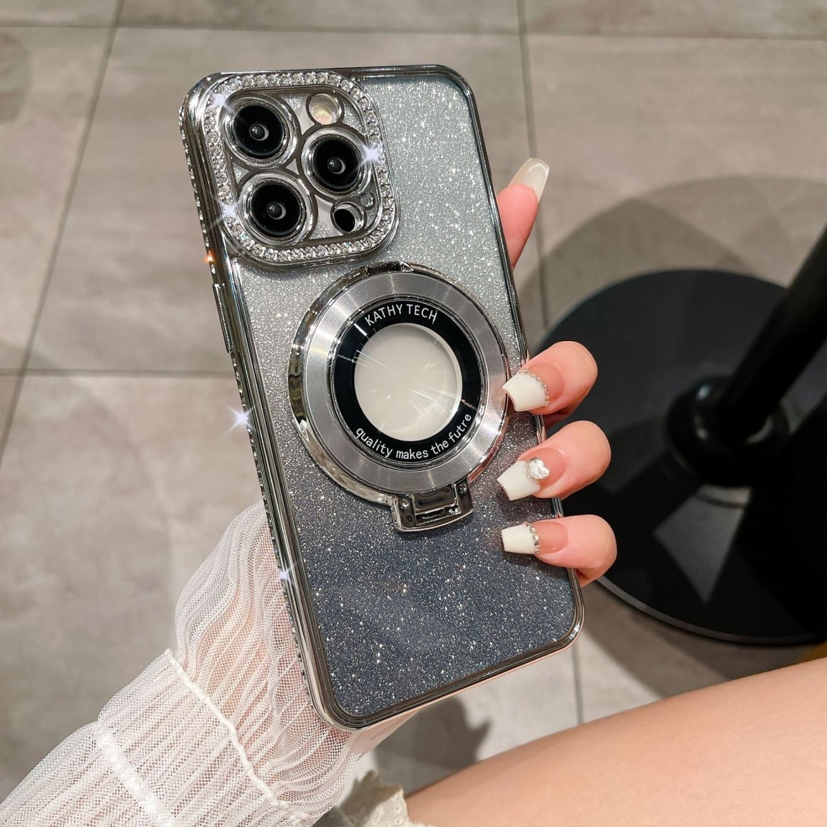 Glitter Diamond Magnetic Ring Holder for iPhone - Enhanced Grip & Stand 4