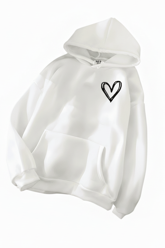 CUDDLELOVE – Cozy Women’s Hoodie with Playful Heart Design