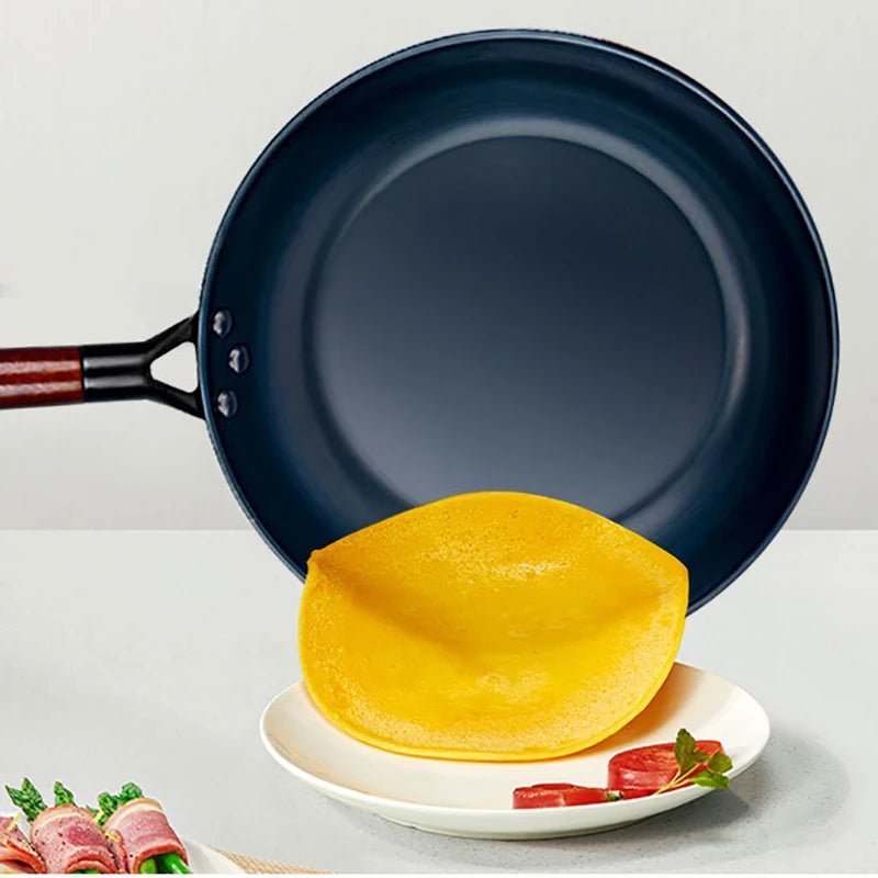 Ironcraft - Premium gietijzeren pan met afneembare beukenhouten steel