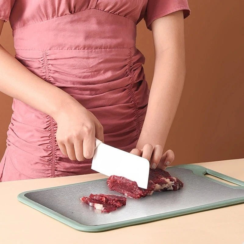 Lattea – Double Sided Stainless Steel Cutting Board with Non-Stick Surface 8