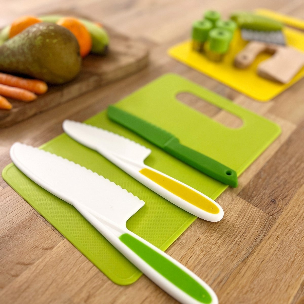 Little Chef Montessori Set | Teaches Independence | Safe Cooking Kit for Toddlers | Montessori Kitchen Learning Toy 0