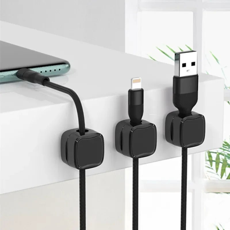 MAGNITIDY – Magnetic Cable Organizer for a Clutter-Free Workspace 2