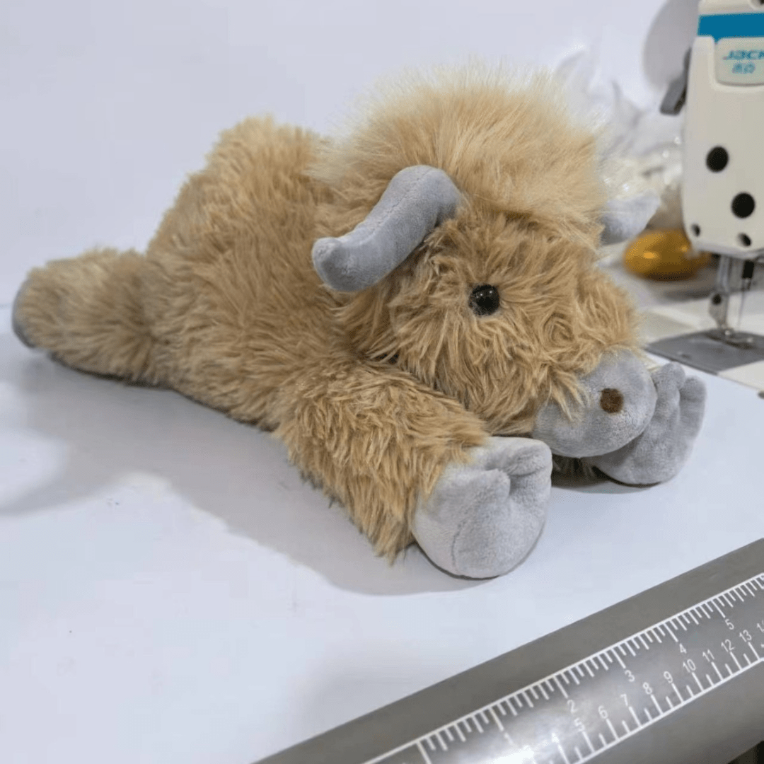 MOOLETTE – Lovable Highland Cow Plush with Cozy, Huggable Design 5