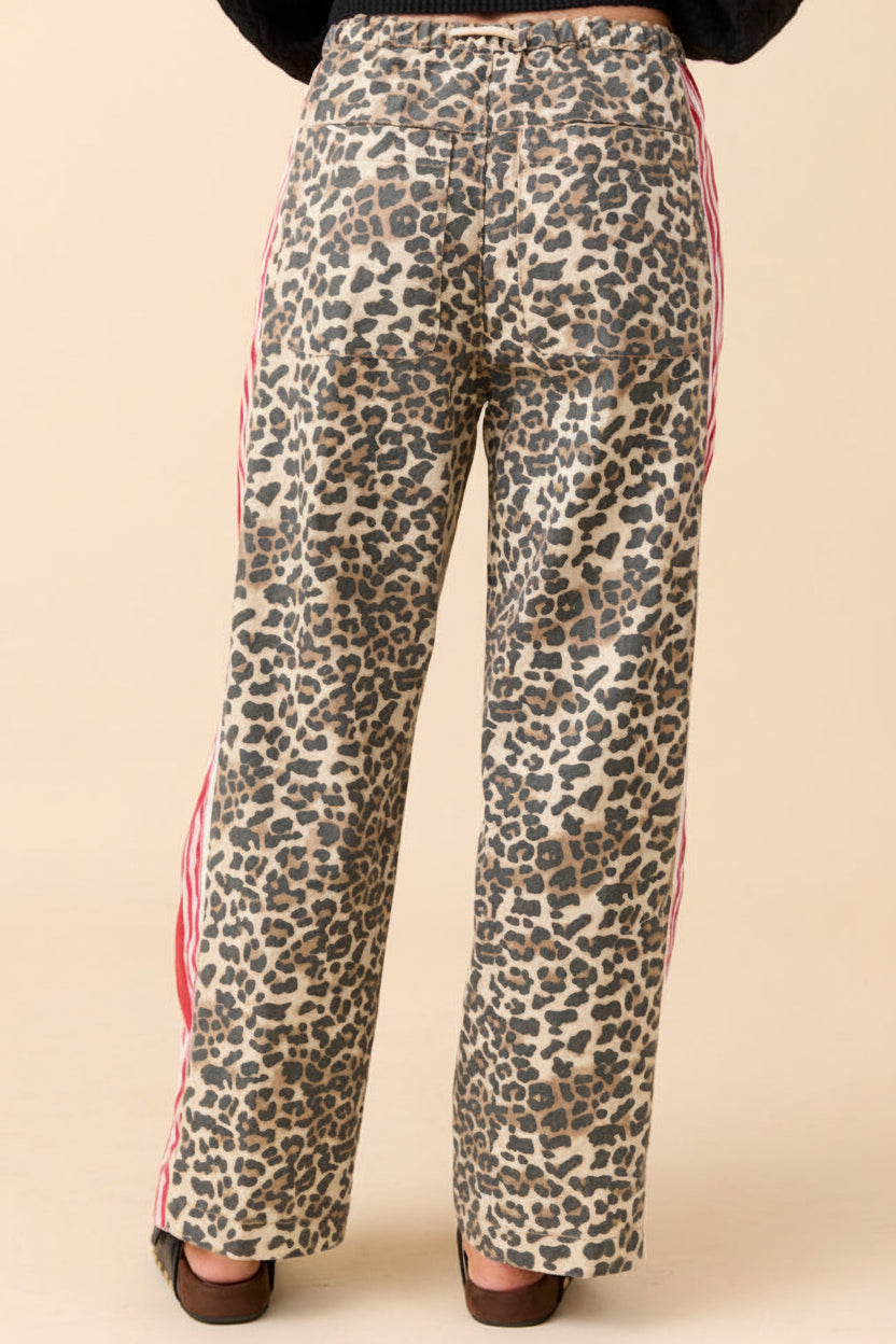 Marlie - Leopard Print Pull-On Pants with Functional Pockets, 100% Cotton 4