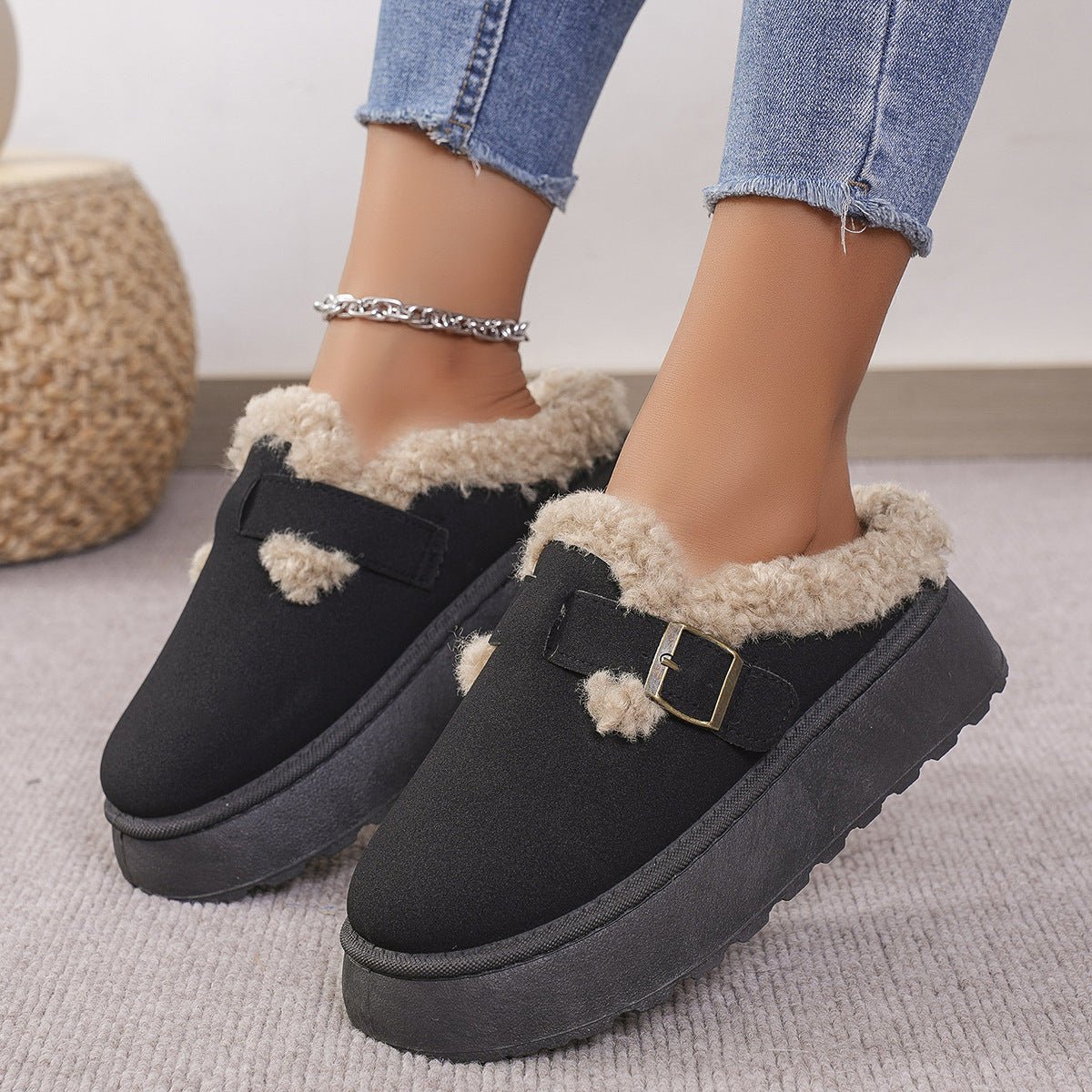Plushoria – Cozy Plush Slippers for Women with Non-Slip Sole