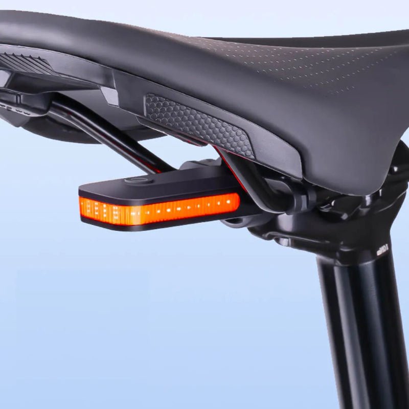 Ravemen CL01 USB Rechargeable Bike Taillight with Auto Brake Sensor & Side Visibility 1