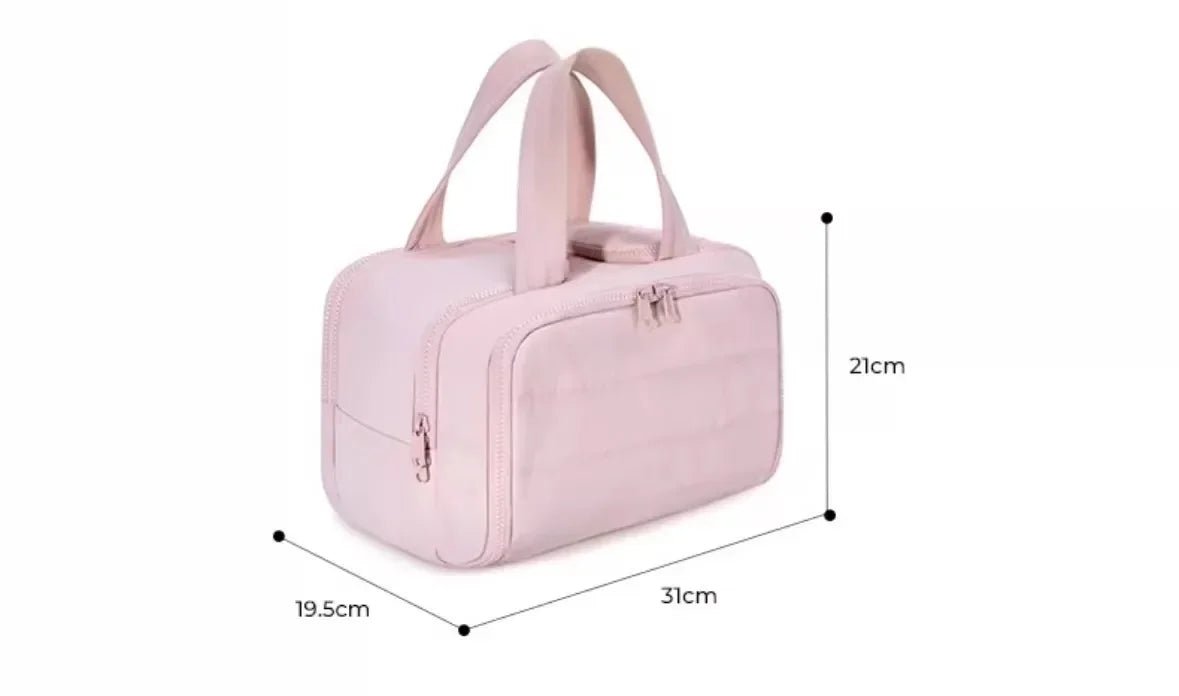 Travelsmart Kit - Compact toiletry bag with hooks and waterproof compartments