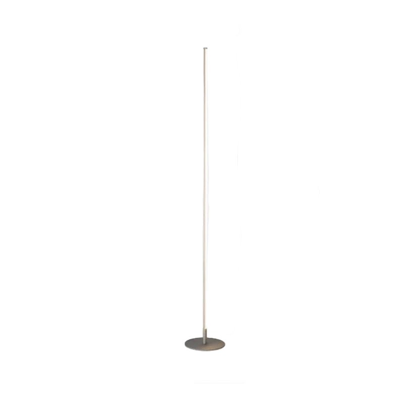LumiElegance – Modern LED Floor Lamp with Warm White Light