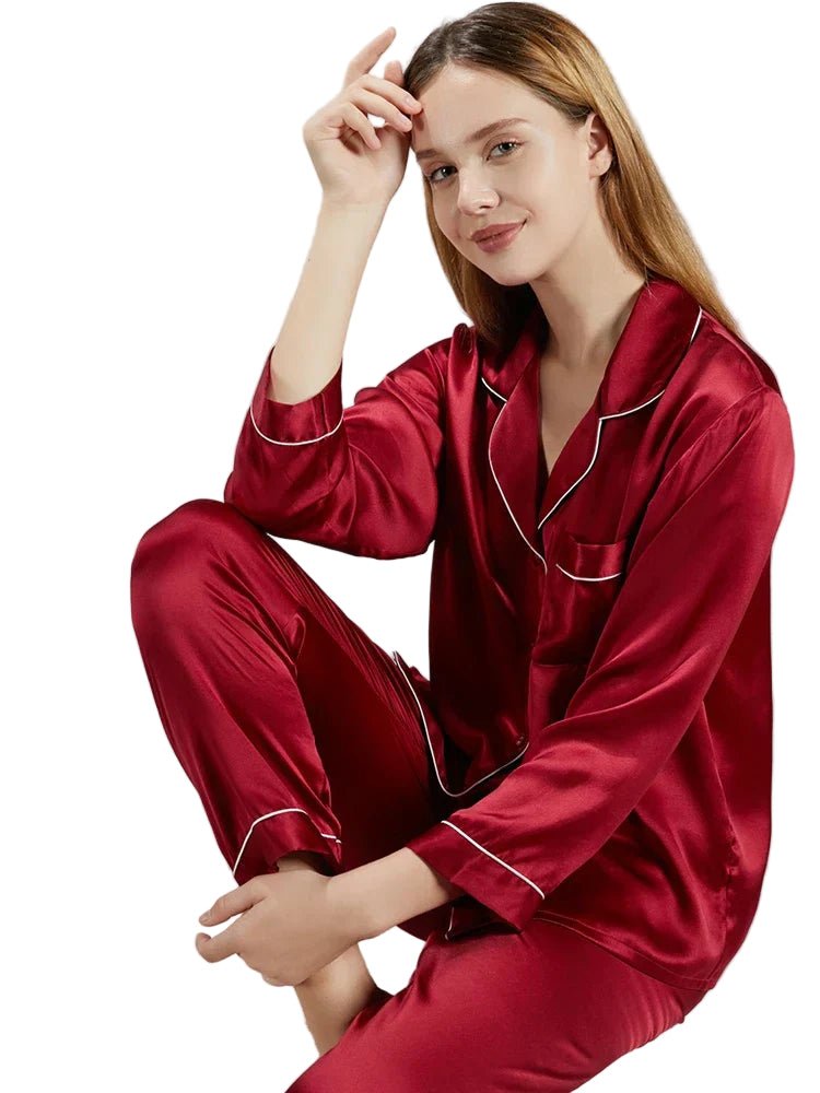 SILVAURA - Pyjamaset van 100% moerbeizijde met lange mouwen, shirt en broek