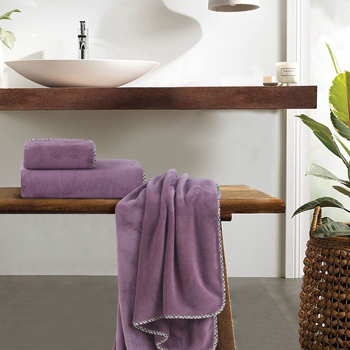 Solenza Premium Bath Towel | Lightweight microfiber towel with fast-dry technology 14