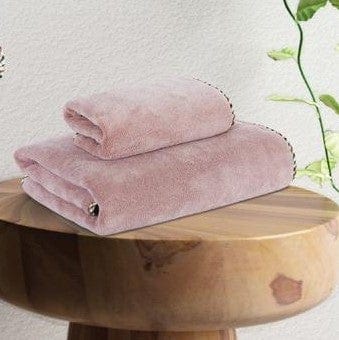 Solenza Premium Bath Towel | Lightweight microfiber towel with fast-dry technology 3