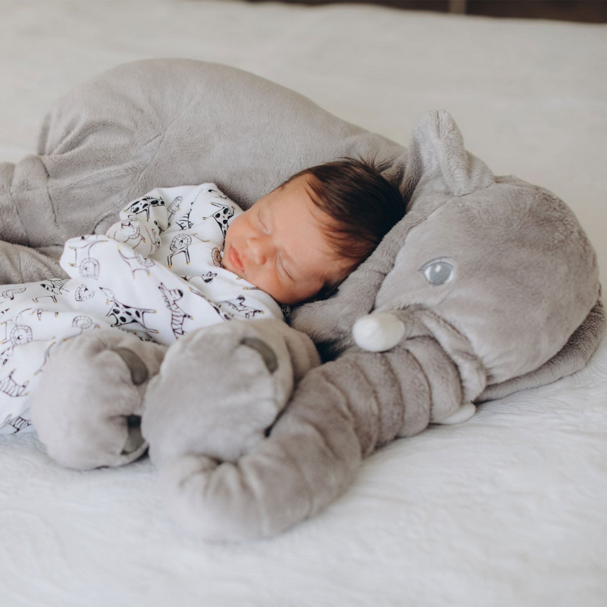 Super Soft Plush Pillow for Babies & Kids - Cuddle Companion in Stylish Colors 1