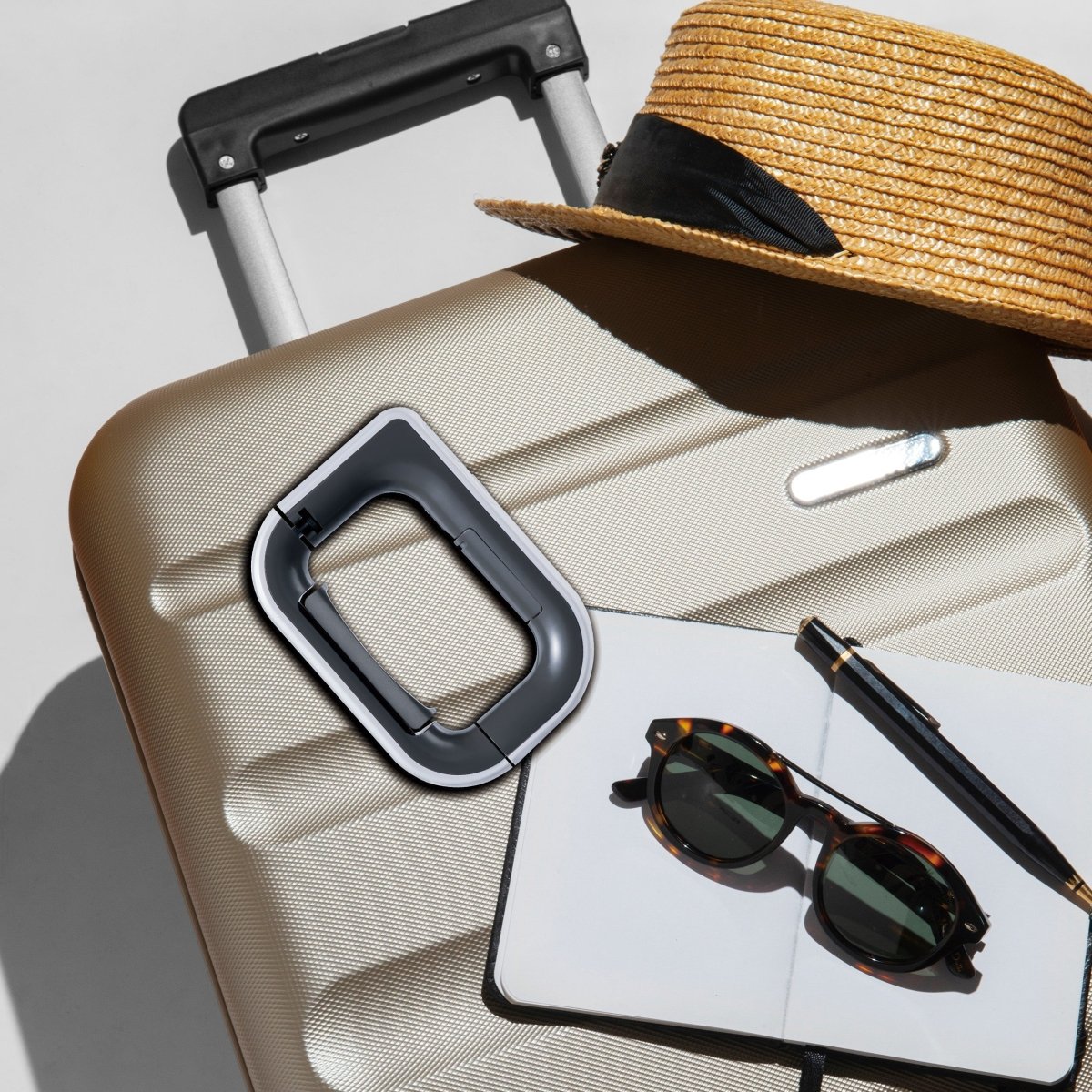 TRAVELMATE – Portable Digital Luggage Scale for Easy Weighing 3