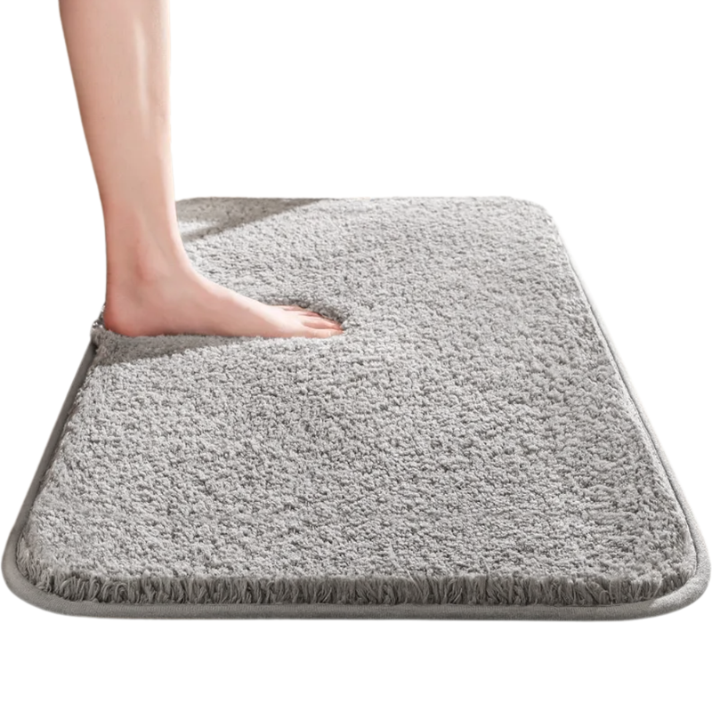 SoftHaven – Plush Microfiber Bath Mat with Non-Slip Backing
