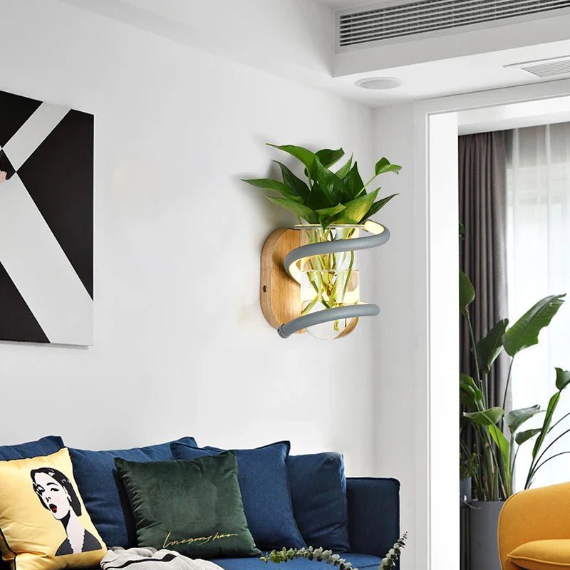 VASELUX – Wooden Wall Lamp with Integrated LED & Decorative Vase 2