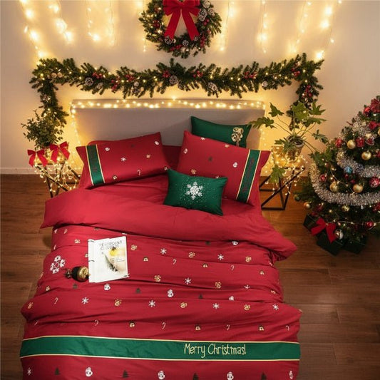 Yuletide Magic - 100% Egyptian Cotton Christmas Duvet Cover Set 0