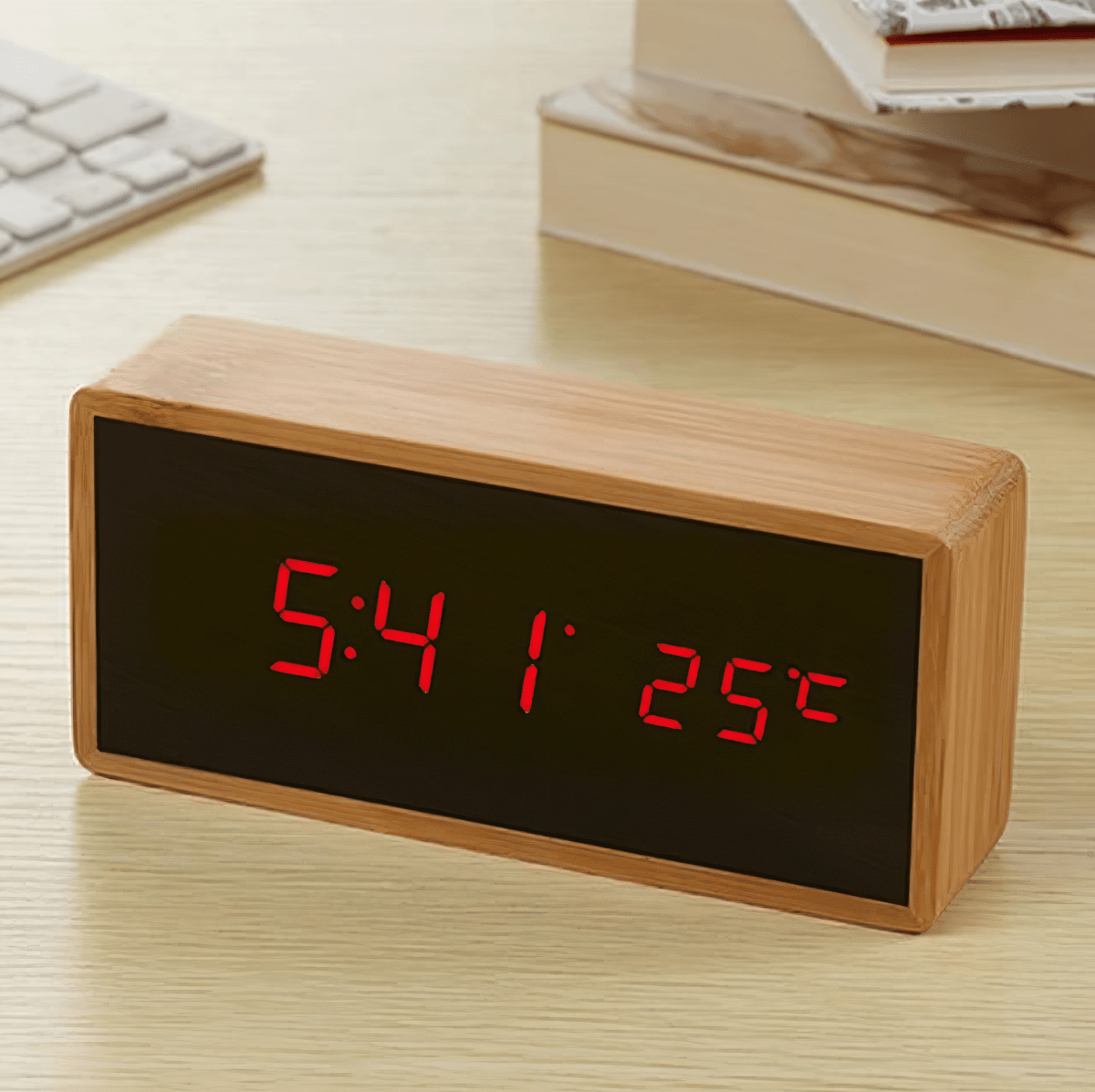 ZENORIS – LED bamboo alarm clock with temperature display & USB/battery operation 6