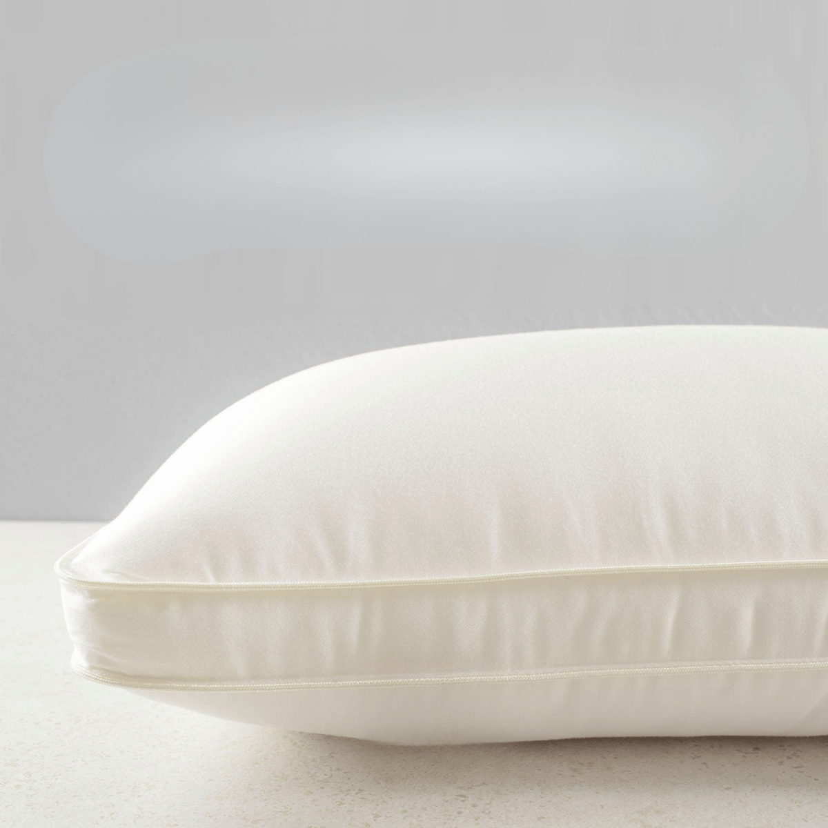 LUNAVIA – Ultra-Soft Pillow with Milk Fiber Comfort