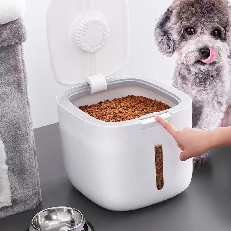 PETLOCKER – Airtight Food Storage Box for Dogs with Measuring Cup