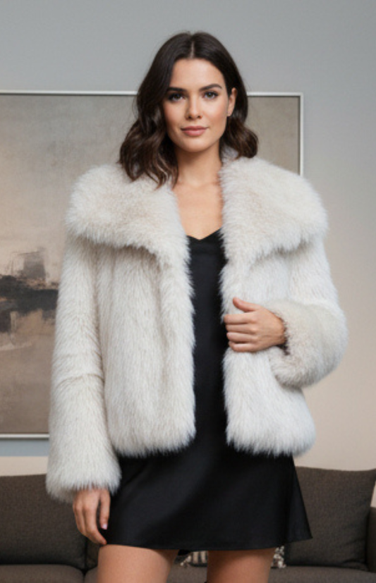 IVELLA – Women’s Faux Fur Jacket with Laid-Back Chic Appeal