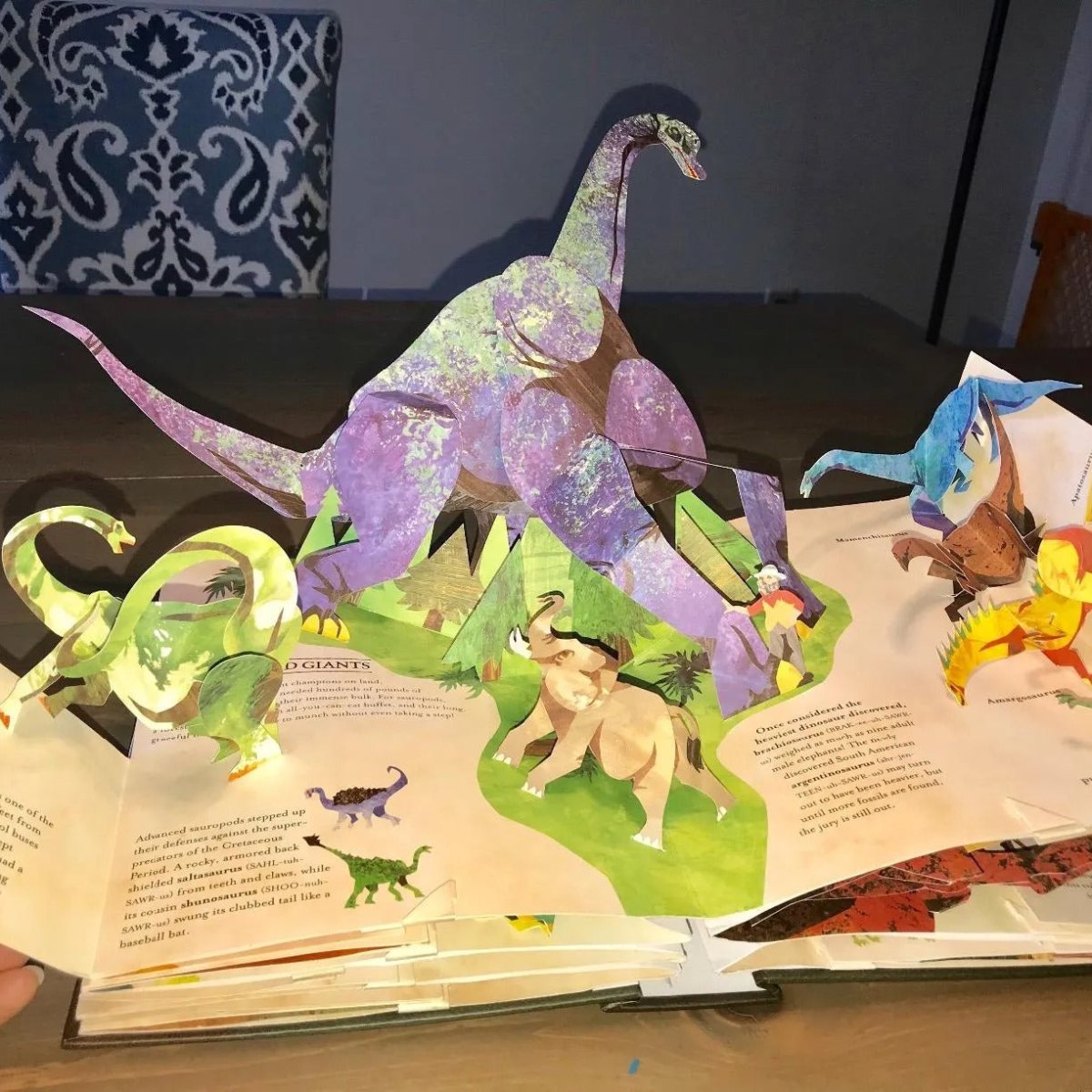 BowLift - 3D Pop-Up Dinosaur Book with Stunning Artistry & Latest Facts 1