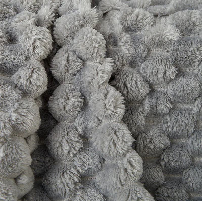 CHENILLO – Plush Chenille Sofa Throw with Anti-Scratch Protection 4