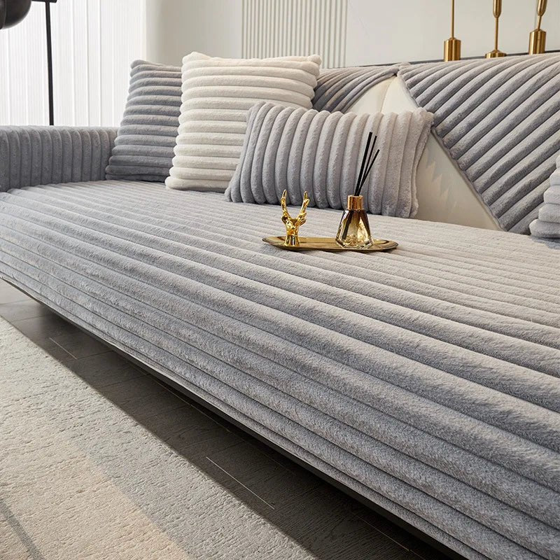 COZYPUFF – Luxurious winter sofa cushion made of artificial rabbit fur 10