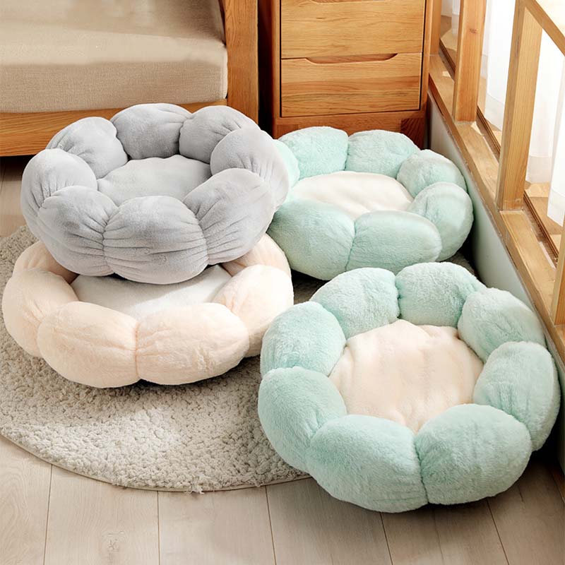 CozyCat Deep Sleep Flower Shape Cat Bed - Premium Rabbit Fleece Cat Bedding 2