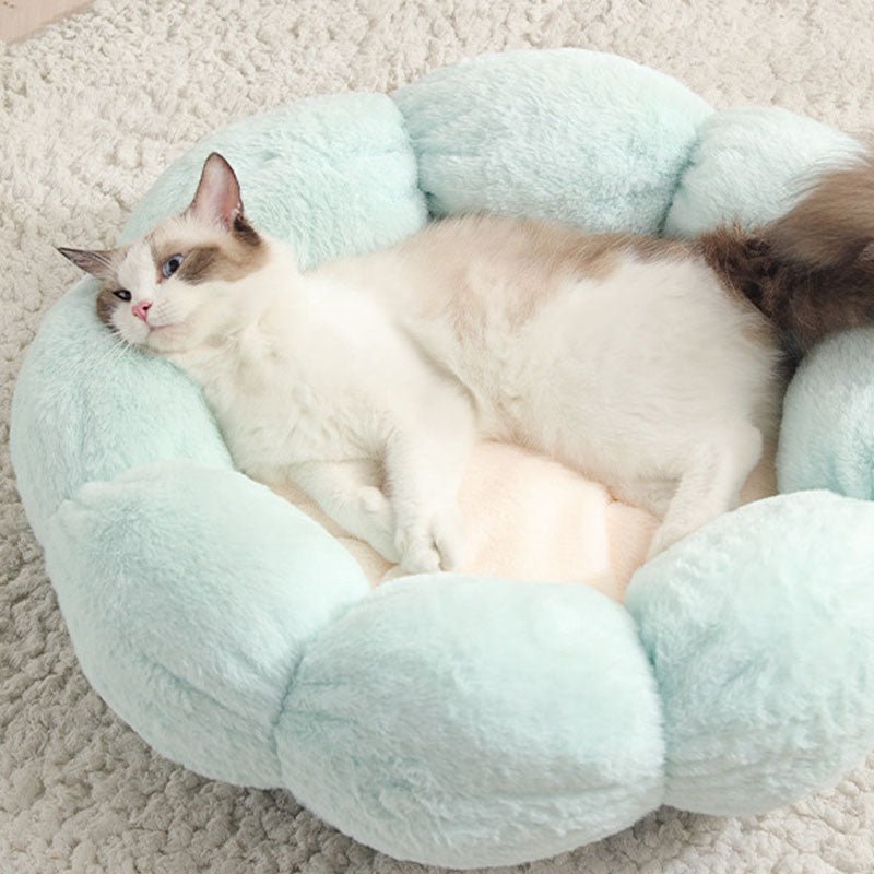 CozyCat Deep Sleep Flower Shape Cat Bed - Premium Rabbit Fleece Cat Bedding 7