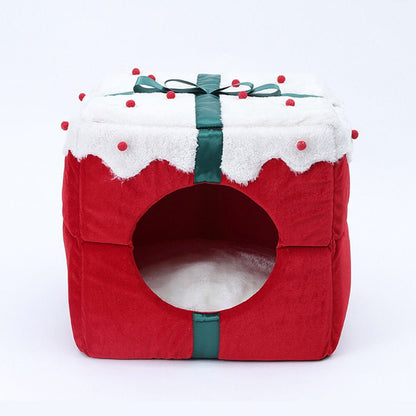 Cozy Christmas-Themed Semi-Enclosed Dog Bed & Cat Bed with Non-Slip Base 8