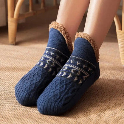 Cozy Home Grip Socks - Ultra-Soft Anti-Slip Indoor Slippers for Winter 4