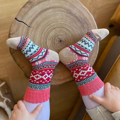 Cozy Winter Socks - Unisex Wool & Cotton Blend with Scandinavian Patterns - 5 Pairs 1