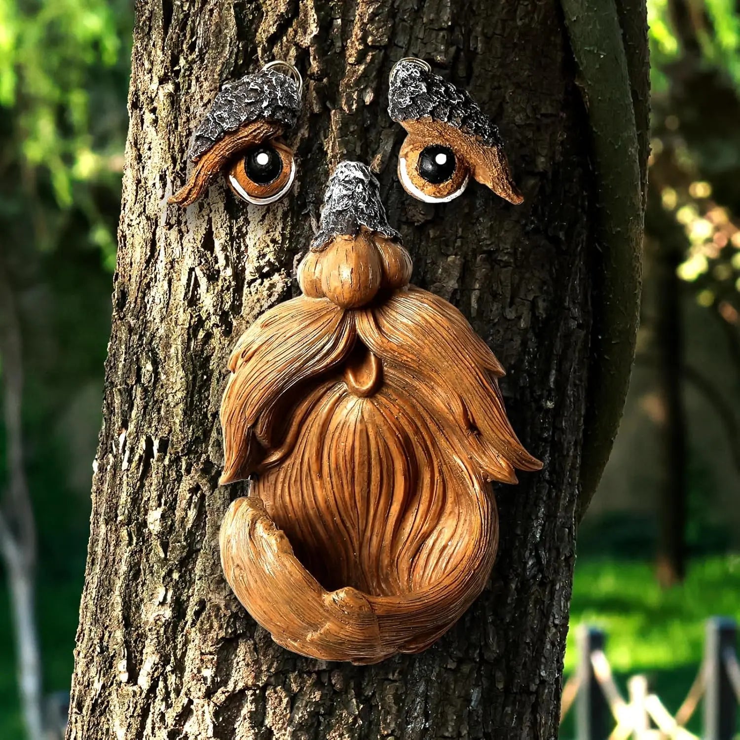 Creative Tree Face Bird Feeder - Unique Outdoor Garden Decor for Attracting Birds 6