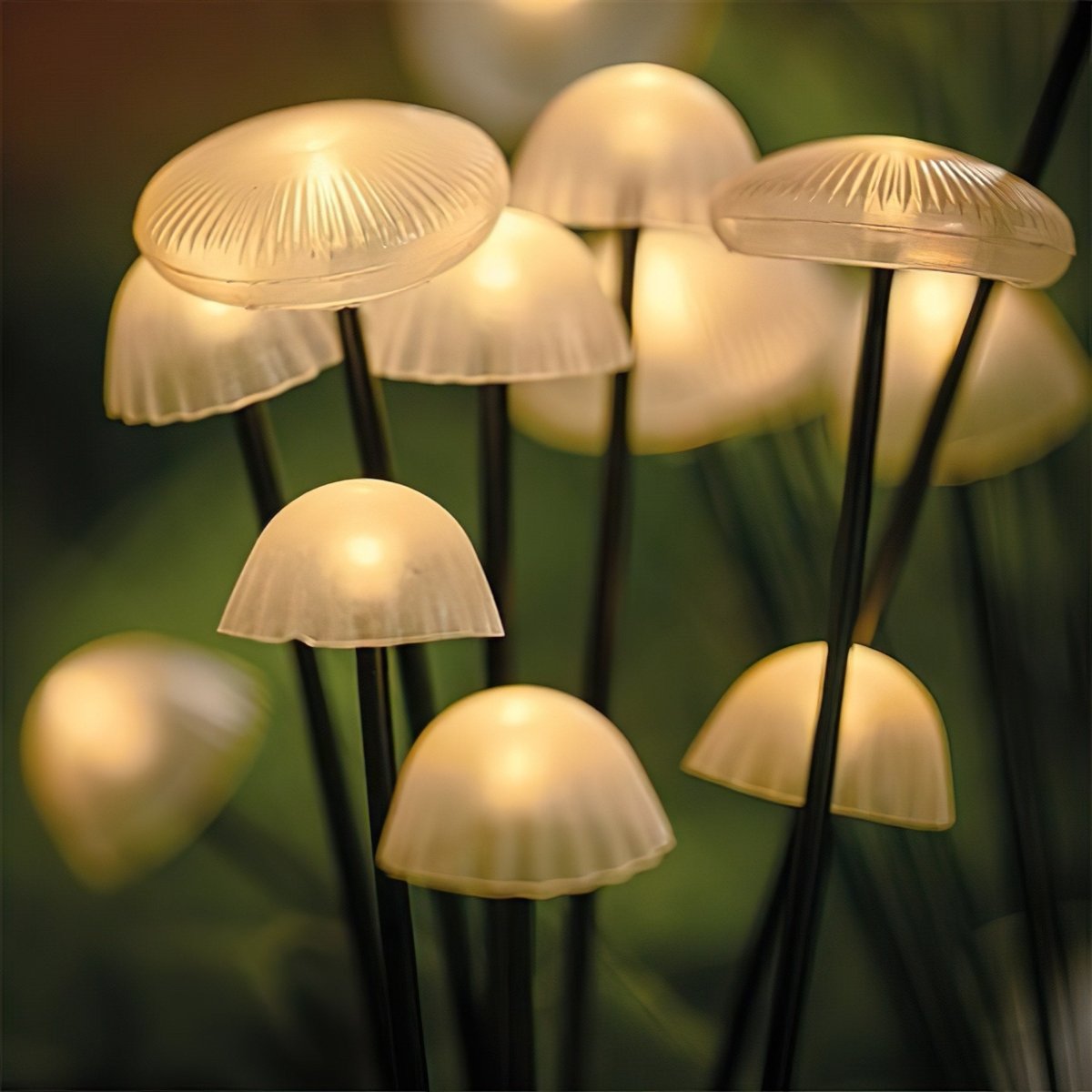 Elegant Solar Mushroom Lights - 15 LED Outdoor Garden Lighting Set, Weatherproof & Easy Installation 0
