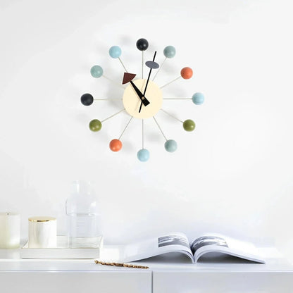 Elegant Sunburst Wall Clock - 32 cm Silent Quartz Movement for Home Décor 1